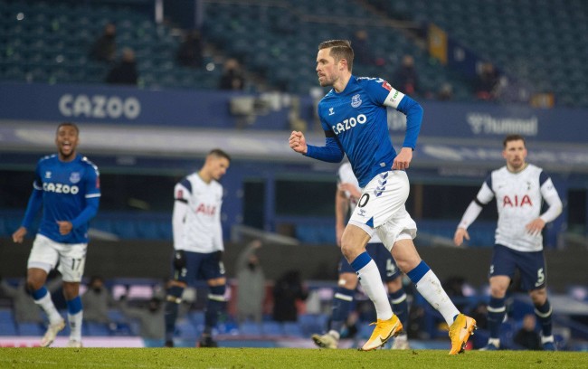 足球事业的 足球事业的