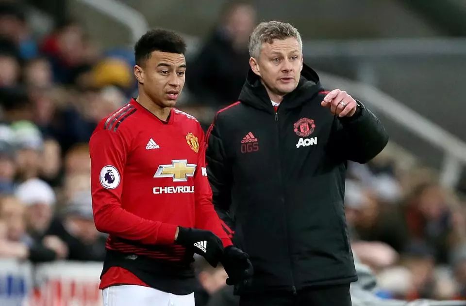 罗马诺：皇马对尼科-帕斯有三项回购条款，未来三个夏窗有效.