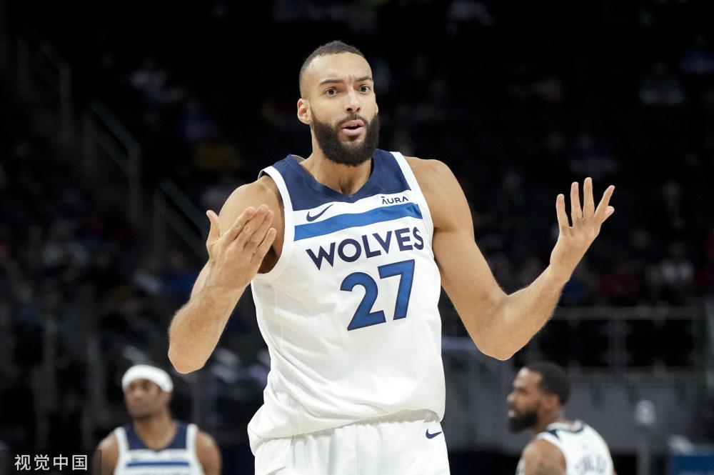 在世界足坛 在世界足坛