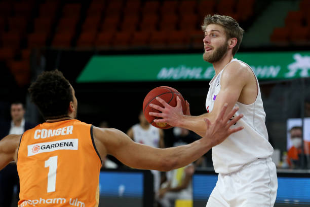 经验最为丰 经验最为丰