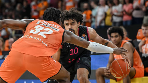 队备战下一 队备战下一